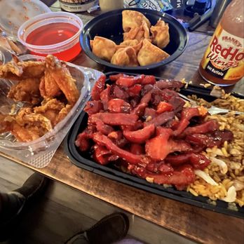 China Wok - Boneless Spare Ribs, Fried Chicken Wings, Fried Wonton - Chinese Near Me - Norristown, Pennsylvania