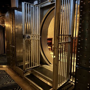 The Ned - The vault bar for members - Hotels Near Me - London, XGL