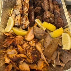 Yiasou Yeeros - Little village platter