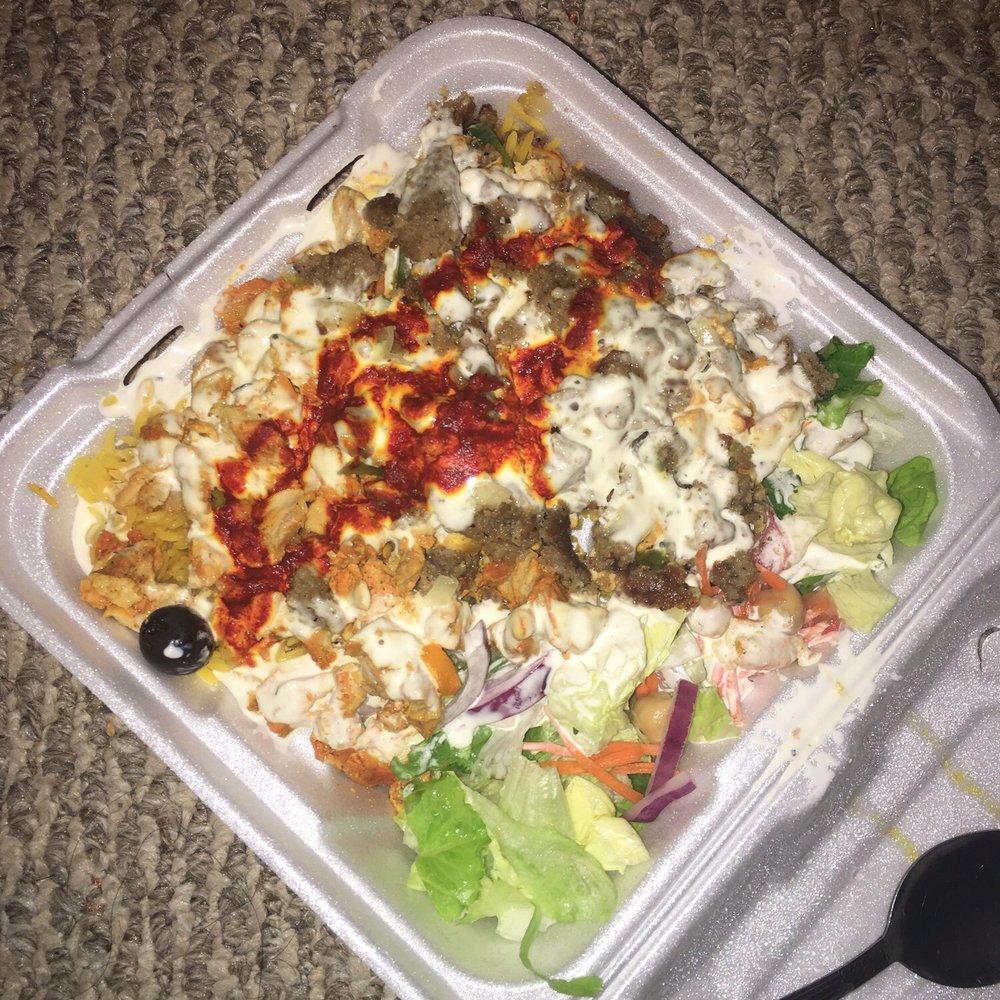 Yassa Grill - Chciken over rice $8 its cheap and delicious - Food Trucks Near Me - Lowell, Massachusetts Yassa Grill - Chciken over rice $8 its cheap and delicious - Food Trucks Near Me - Lowell, Massachusetts