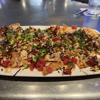Yard House - Can't beat the Poke Nachos and HH menu at any Yard House. Highly recommended!!! - Bars Near Me - San Antonio, Texas Yard House - Can't beat the Poke Nachos and HH menu at any Yard House. Highly recommended!!! - Bars Near Me - San Antonio, Texas