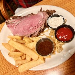 user provided Cask 'n Cleaver Steakhouse photo