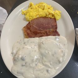 Betty's OK Country Cooking - Eggs with Country ham and a side of biscuits and gravy