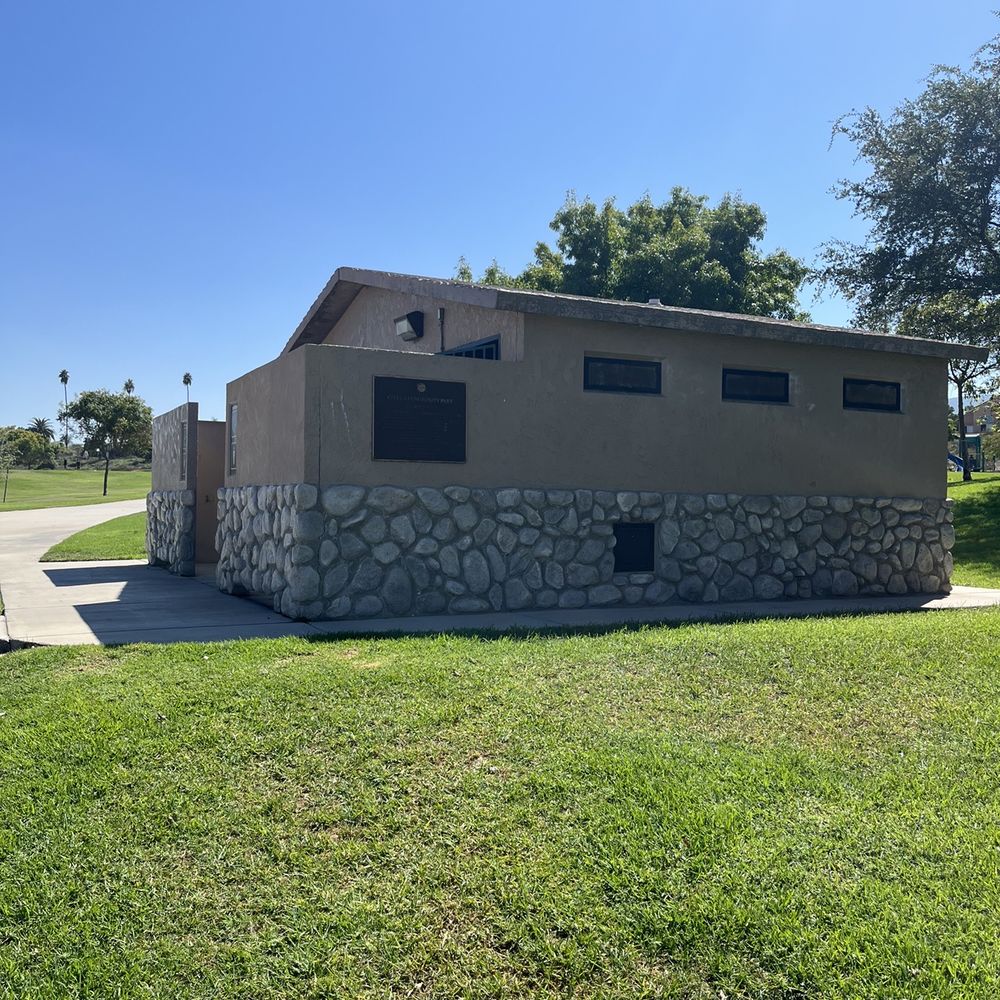 Citrus Community Park - Restrooms - Parks Near Me - Corona, California