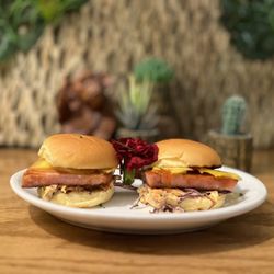 Wharf Fishhouse & Tiki Bar - Spam sliders