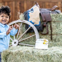 El Rancho Las 4 Riatas - Whats a birthday shoot without a little cake on your face