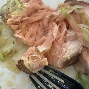 Los Agaves - Salmon plate - Bars Near Me - Goleta, California