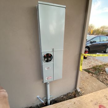 Sacramento Edge Construction - Underground 200 amp panel relocate w/ trench - Electricians Near Me Sacramento Edge Construction - Underground 200 amp panel relocate w/ trench - Electricians Near Me