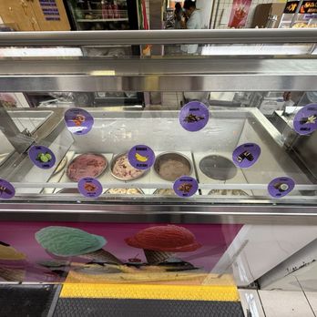 Paleteria La Michoacana - Ice Cream & Frozen Yogurt Near Me - Mount Vernon, New York