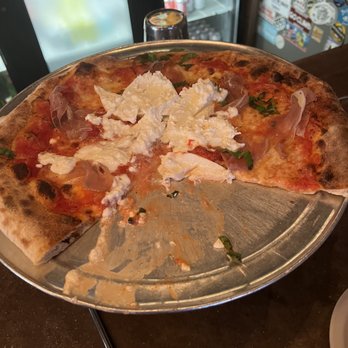 Reno - Yummy truffle pizza - American Near Me - Chicago, Illinois