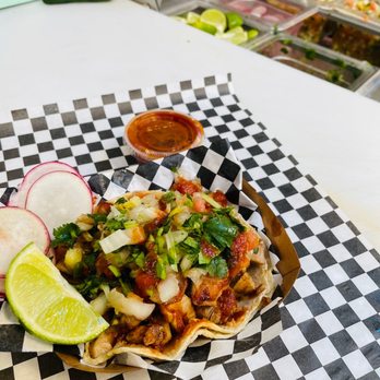 Bobby's Mexican Grill - Taco - Food Trucks Near Me - Los Angeles, California