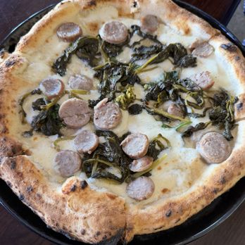 Steps of Rome - Salsiccia pizza - Italian Near Me - San Francisco, California Steps of Rome - Salsiccia pizza - Italian Near Me - San Francisco, California