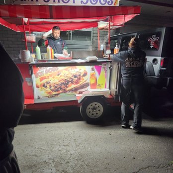 Amys Hot Dogs - a woman ordering hot dogs - Hot Dogs Near Me - Sparks, Nevada