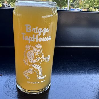 Briggs Taphouse - Not sure if the Bigfoot Drinking Club is taking new members at the time you're reading this, but it's worth a join. - Pizza Near Me - Olympia, Washington