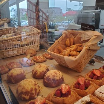 boulangerie - French Near Me - Newport Beach, California