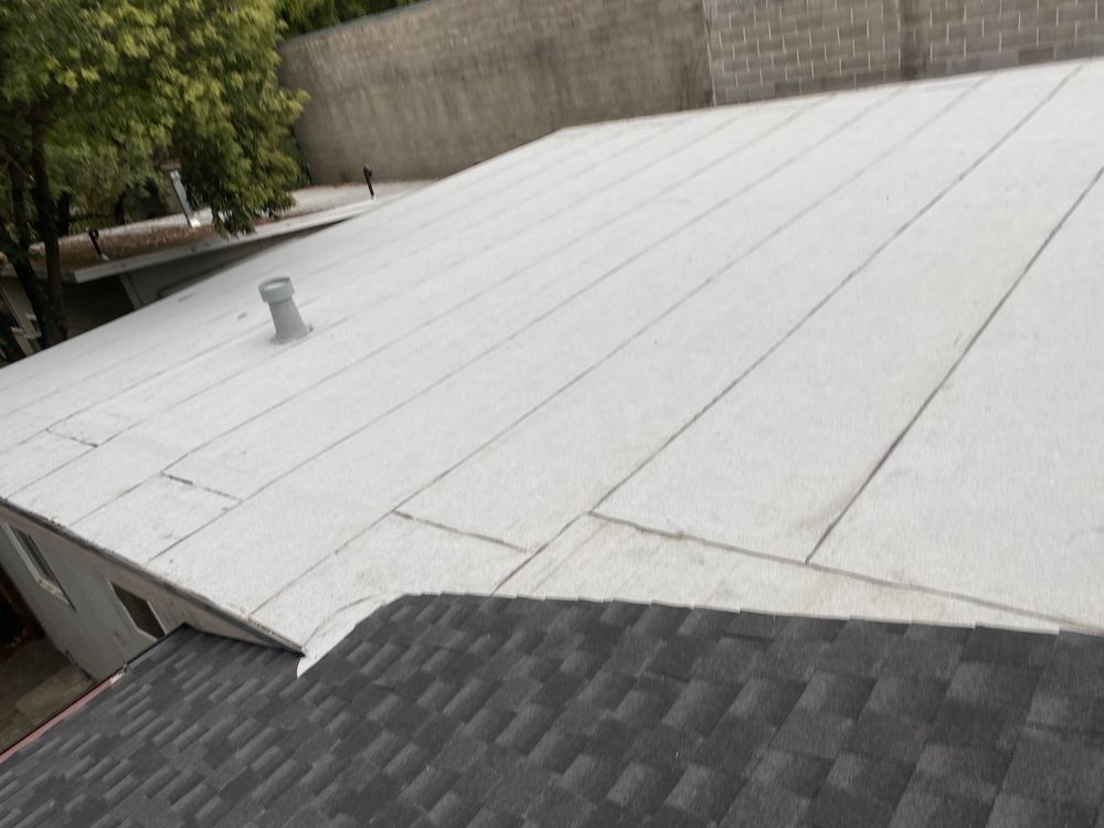 Slide of GMG Roofing