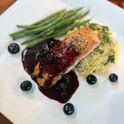 Terra Terroir - Salmon 4/10