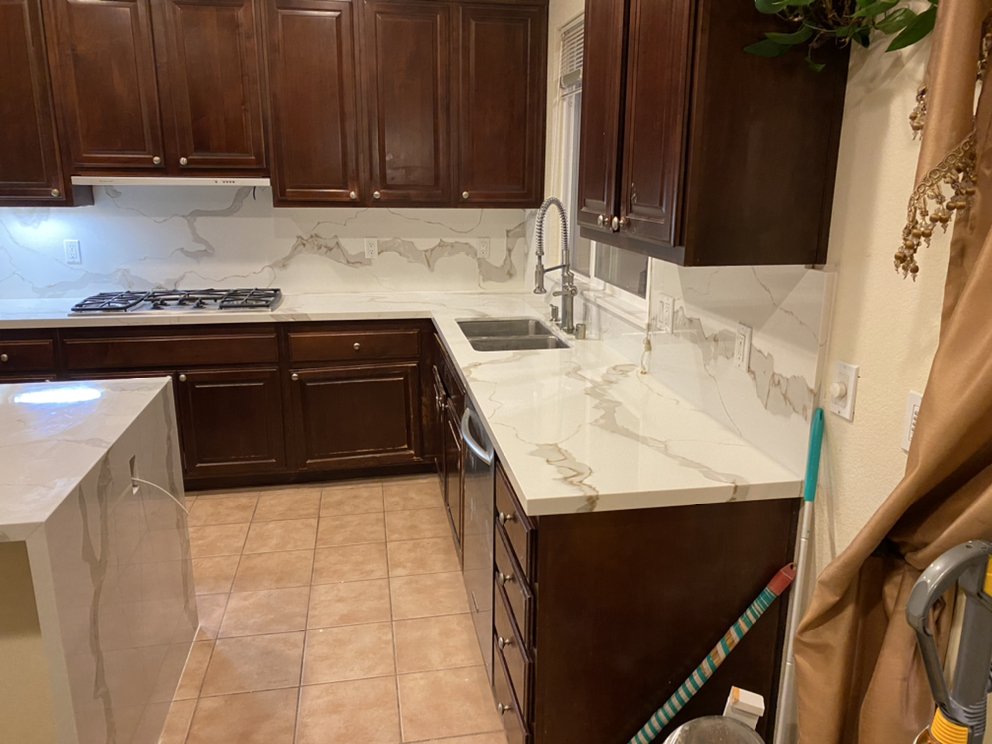 Slide of H.I.G Contractors