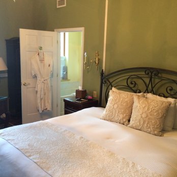 Wedmore Place - Lombardi room. - Hotels Near Me - Williamsburg, Virginia