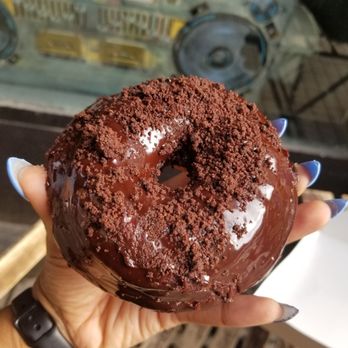 Dipped - Chocolate mud - Donuts Near Me - Toronto, Ontario