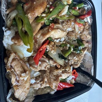 Pen Ta Zapp - Basil Chicken - Food Trucks Near Me - Clovis, California Pen Ta Zapp - Basil Chicken - Food Trucks Near Me - Clovis, California