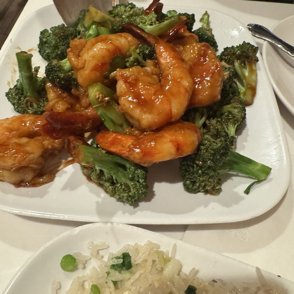 Soup Dumpling Plus - Broccoli with shrimp - Shanghainese Near Me - Fort Lee, New Jersey