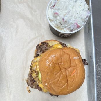 Craft by Smoke & Fire - Pasadena - Standard smash burger - Barbeque Near Me - Pasadena, California Craft by Smoke & Fire - Pasadena - Standard smash burger - Barbeque Near Me - Pasadena, California