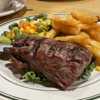 Three Bear Restaurant - This aesthetic photo is very misleading. Not a great piece of meat. - American Near Me - West Yellowstone, Montana Three Bear Restaurant - This aesthetic photo is very misleading. Not a great piece of meat. - American Near Me - West Yellowstone, Montana