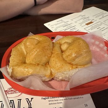 Italy Pasta & Pizza - Free bread - Pizza Near Me - Fort Worth, Texas Italy Pasta & Pizza - Free bread - Pizza Near Me - Fort Worth, Texas