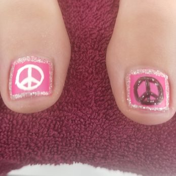 A Nail Fame - LOVE this salon! Couldn't be happier with my "pink peace" toes. - Nail Salons Near Me - Atlanta, Georgia