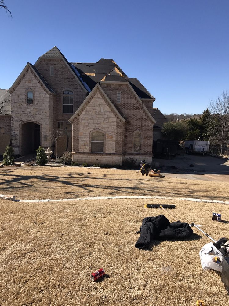 Slide of Reyes Roofing