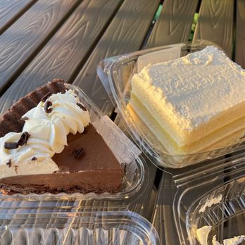 Dorothy Lane Market - Cake - Grocery Near Me - Mason, Ohio