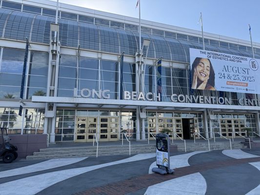 Long Beach Convention & Entertainment Center by null