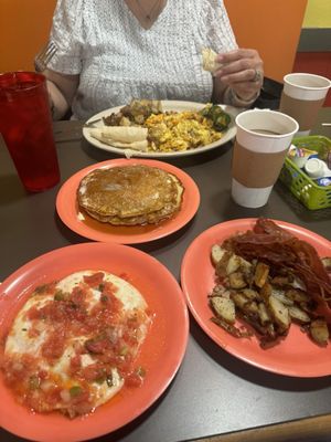 The Beacon Cafe by null