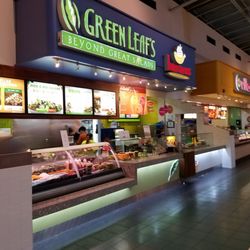 Katy Mills Food Court - I prefer green sleeves
