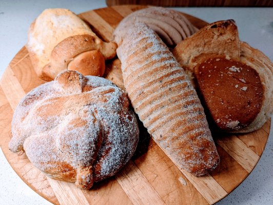 La Fama Bakery by null