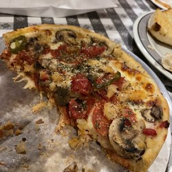 Tobin's Pizza - Deep dish pan pizza