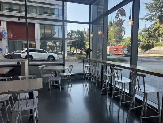 Olia Poke & Tea by null