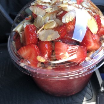 Juice It Up! - Açaí bowl with almonds - Juice Bars & Smoothies Near Me - Fontana, California
