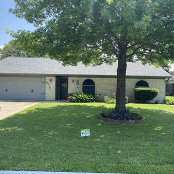 Aggieland Green - the front yard of a home - Lawn Services Near Me - College Station, Texas