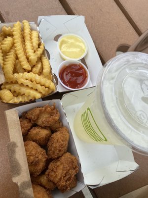 Shake Shack Canal Place by null