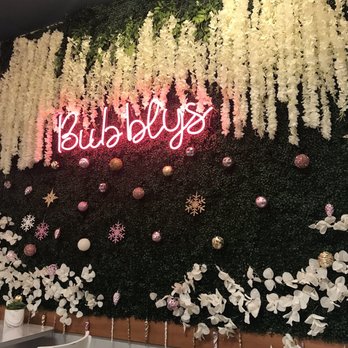 Bubblys - Dinning area so lovely - Asian Fusion Near Me - Hickory, North Carolina Bubblys - Dinning area so lovely - Asian Fusion Near Me - Hickory, North Carolina