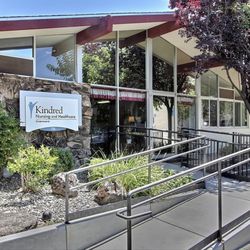 Vineyards Healthcare Center