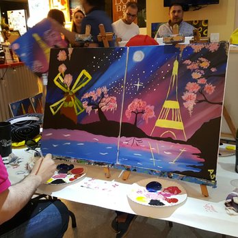 Painting with a Twist - Paint & Sip Near Me - Miami, Florida