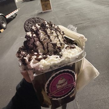 The Shortcake Bar - Oreo shortcake - Desserts Near Me The Shortcake Bar - Oreo shortcake - Desserts Near Me