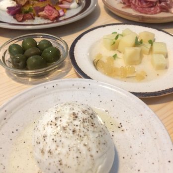 Bestia - We had all the appetizers on pre-opening night. My favorite was the pecorino ginger honey thing. But they were all fantastic. Quality meat! - Pizza Near Me - Linköping, E