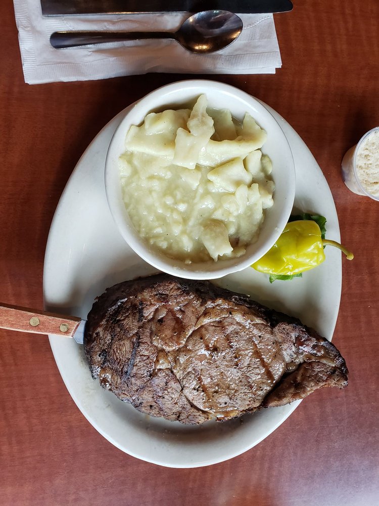 Giant City Lodge & Restaurant, Makanda Roadtrippers