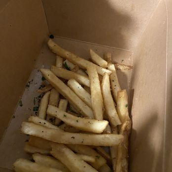 Bob's Pizza - Barely any fries in the order of fries. - Pizza Near Me - Chicago, Illinois