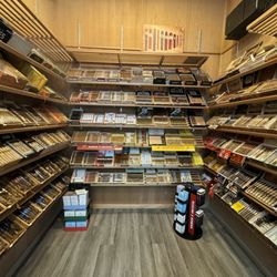 Smoker's Destiny - Trooper - Cigar Humidor