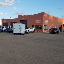 Hanksville Rv And Marine - Great space and wide access for large vehicles of all types